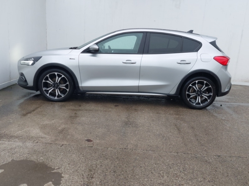 Used Ford Focus 2021 for sale - 76967260: Photo 4