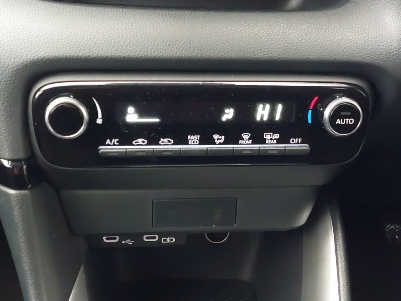 Used Mazda Mazda2 HYBRID 2024 for sale - 77076231: Photo 11