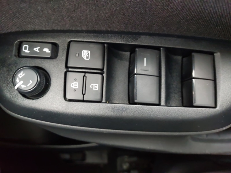 Used Mazda Mazda2 HYBRID 2024 for sale - 77076231: Photo 18