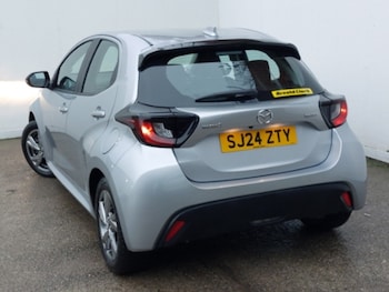 Used Mazda Mazda2 HYBRID 2024 for sale - 77076231: Photo