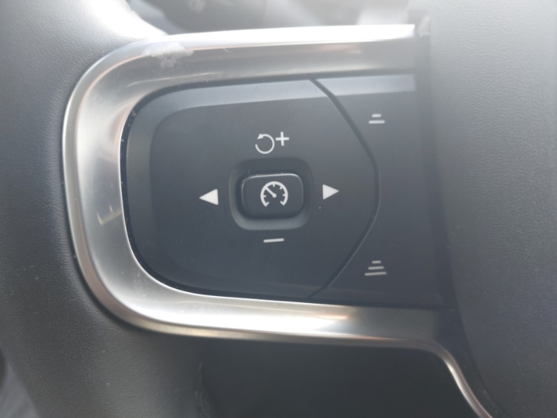 Used Volvo XC40 2024 for sale - 77076208: Photo 14