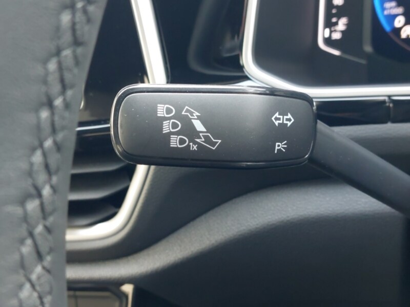 Used Volkswagen T-Roc 2025 for sale - 77234729: Photo 15