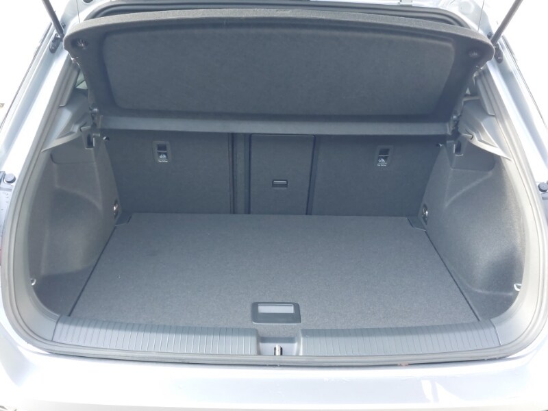 Used Volkswagen T-Roc 2025 for sale - 77234729: Photo 8