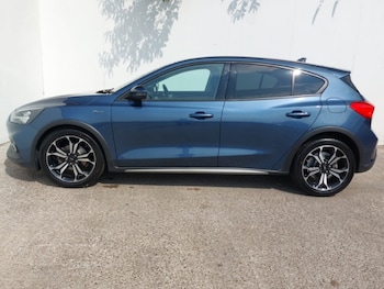Used Ford Focus 2022 for sale - 79443434: Photo
