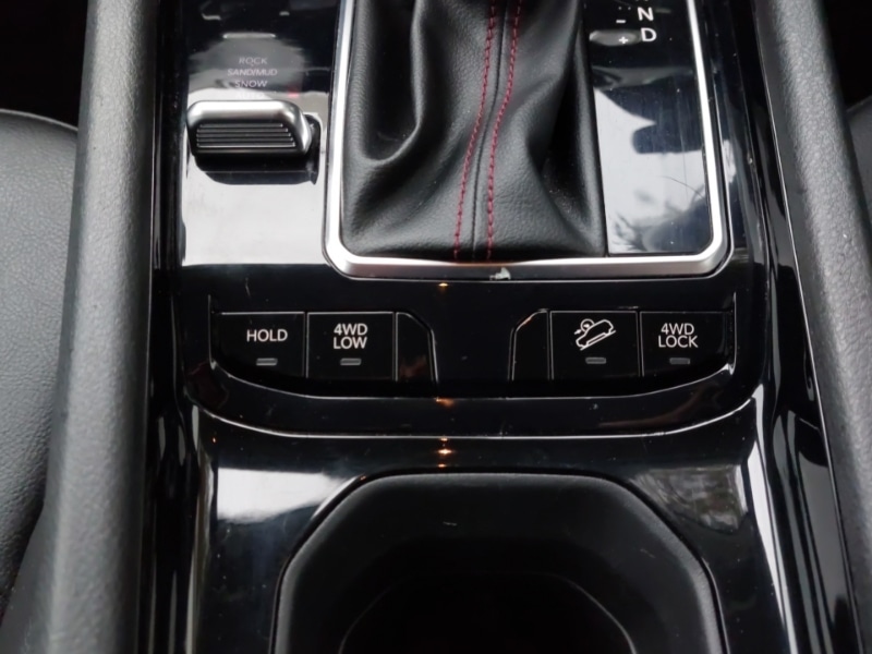 Used Jeep Compass 2023 for sale - 76875536: Photo 11