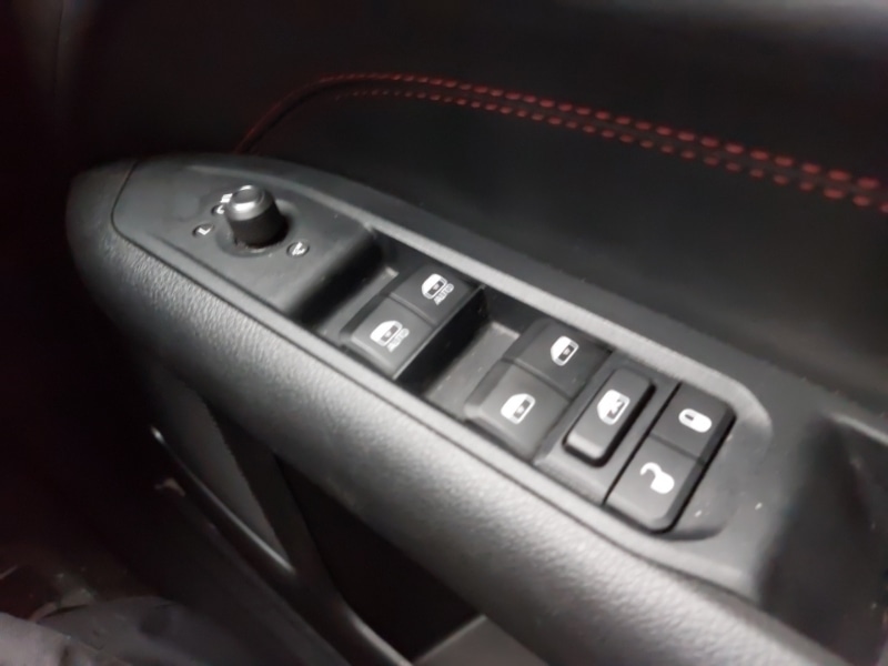 Used Jeep Compass 2023 for sale - 76875536: Photo 18