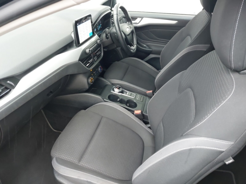 Used Ford Focus 2019 for sale - 78114048: Photo 5