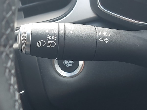 Used Renault Captur 2021 for sale - 76141033: Photo 16