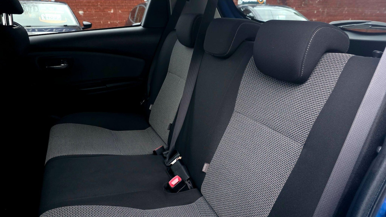 Used Toyota Yaris for sale - 77278605: Photo 15