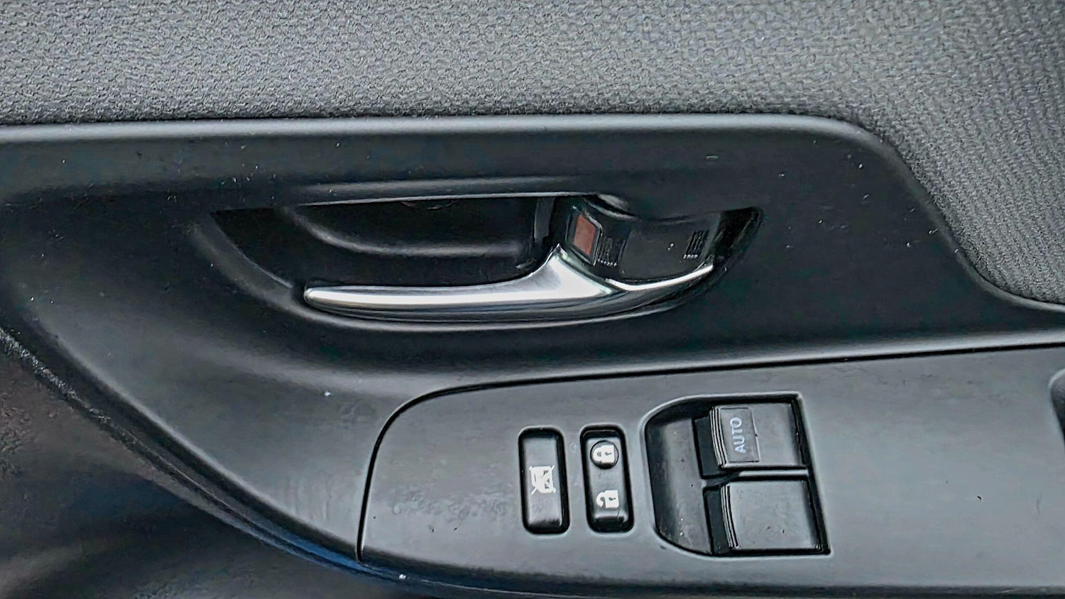 Used Toyota Yaris for sale - 77278605: Photo 24