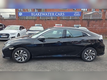 Used Honda Civic 2018 for sale - 77060466: Photo