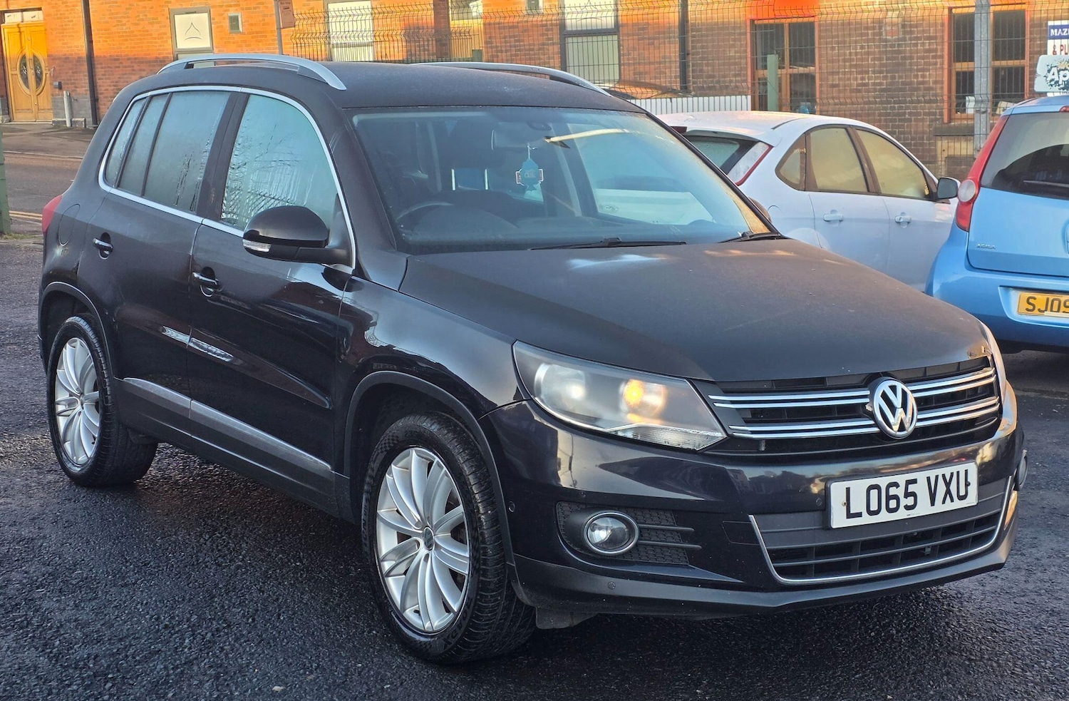 Used Volkswagen Tiguan 2015 for sale - 77351359: Photo 1