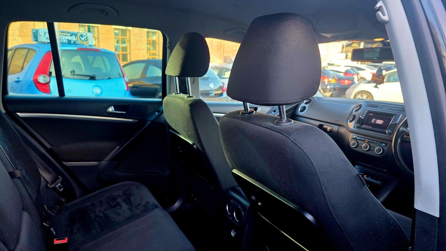 Used Volkswagen Tiguan 2015 for sale - 77351359: Photo 19