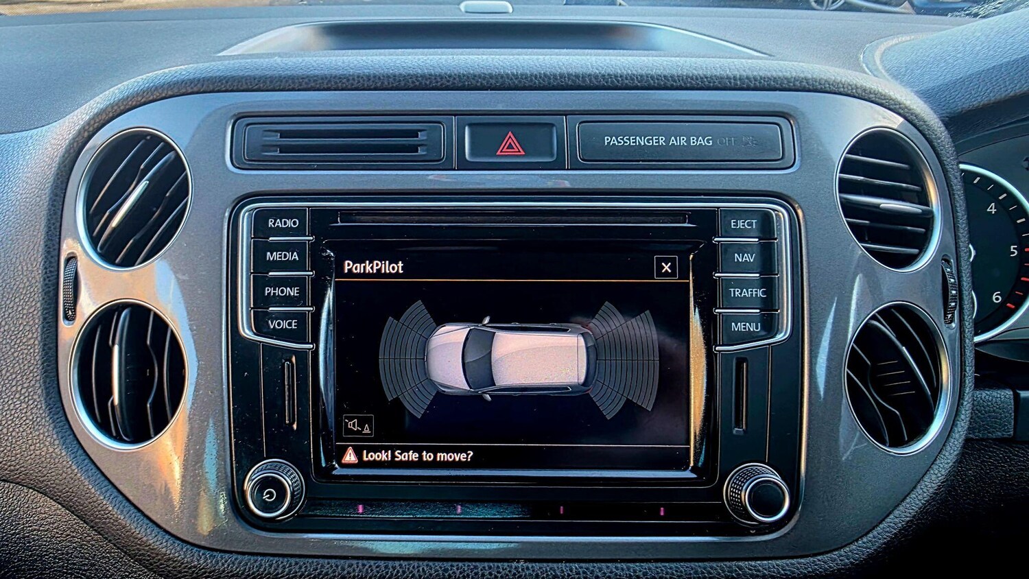 Used Volkswagen Tiguan 2015 for sale - 77351359: Photo 32