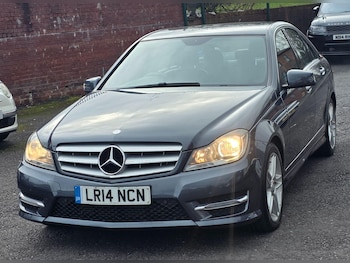 Used Mercedes-Benz C Class 2014 for sale - 78613596: Photo