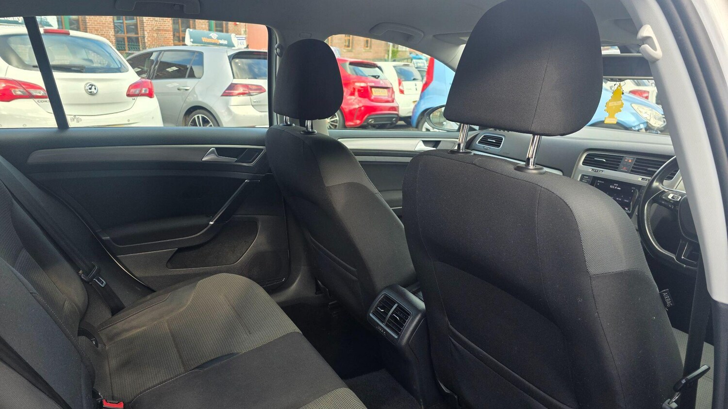 Used Volkswagen Golf 2014 for sale - 77839195: Photo 17