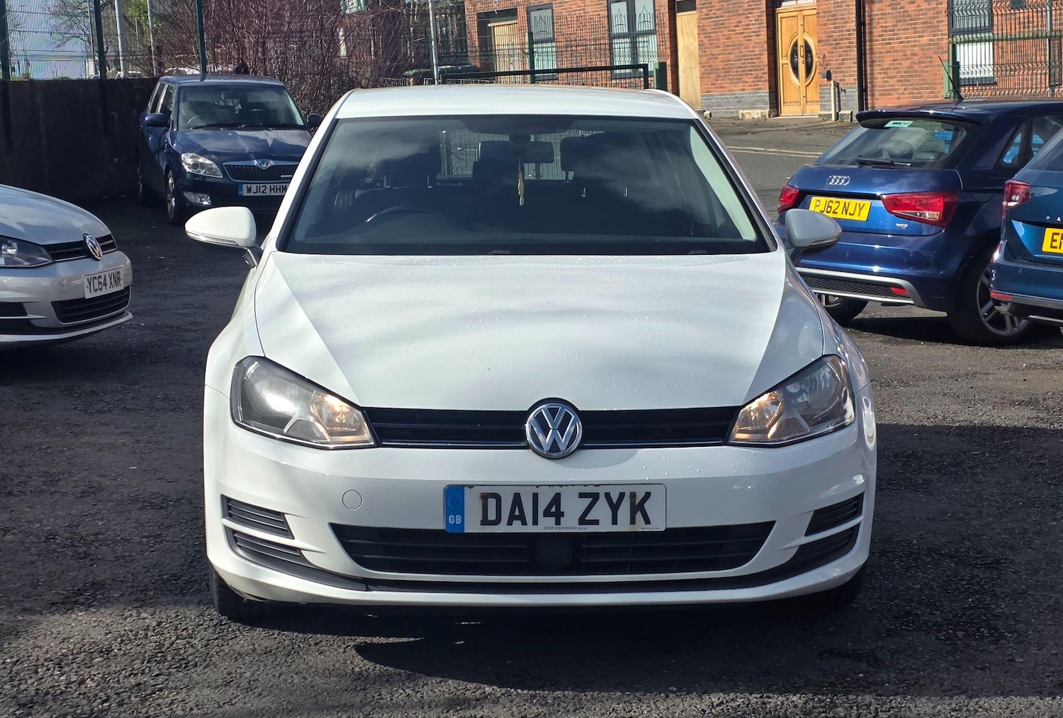 Used Volkswagen Golf 2014 for sale - 77839195: Photo 2