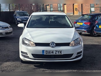 Used Volkswagen Golf 2014 for sale - 77839195: Photo
