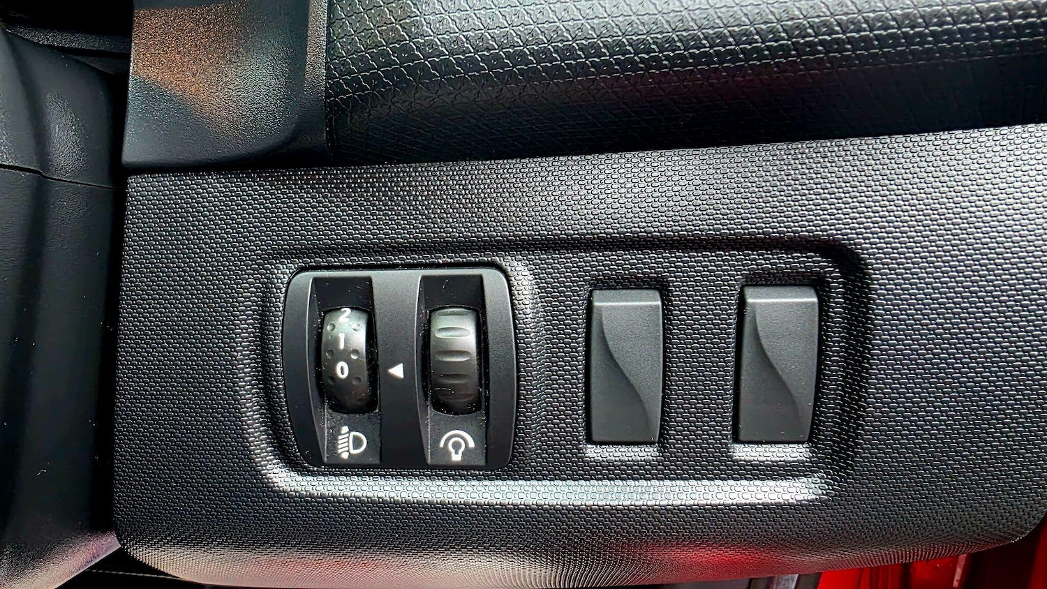 Used Renault Clio 2014 for sale - 77029272: Photo 24