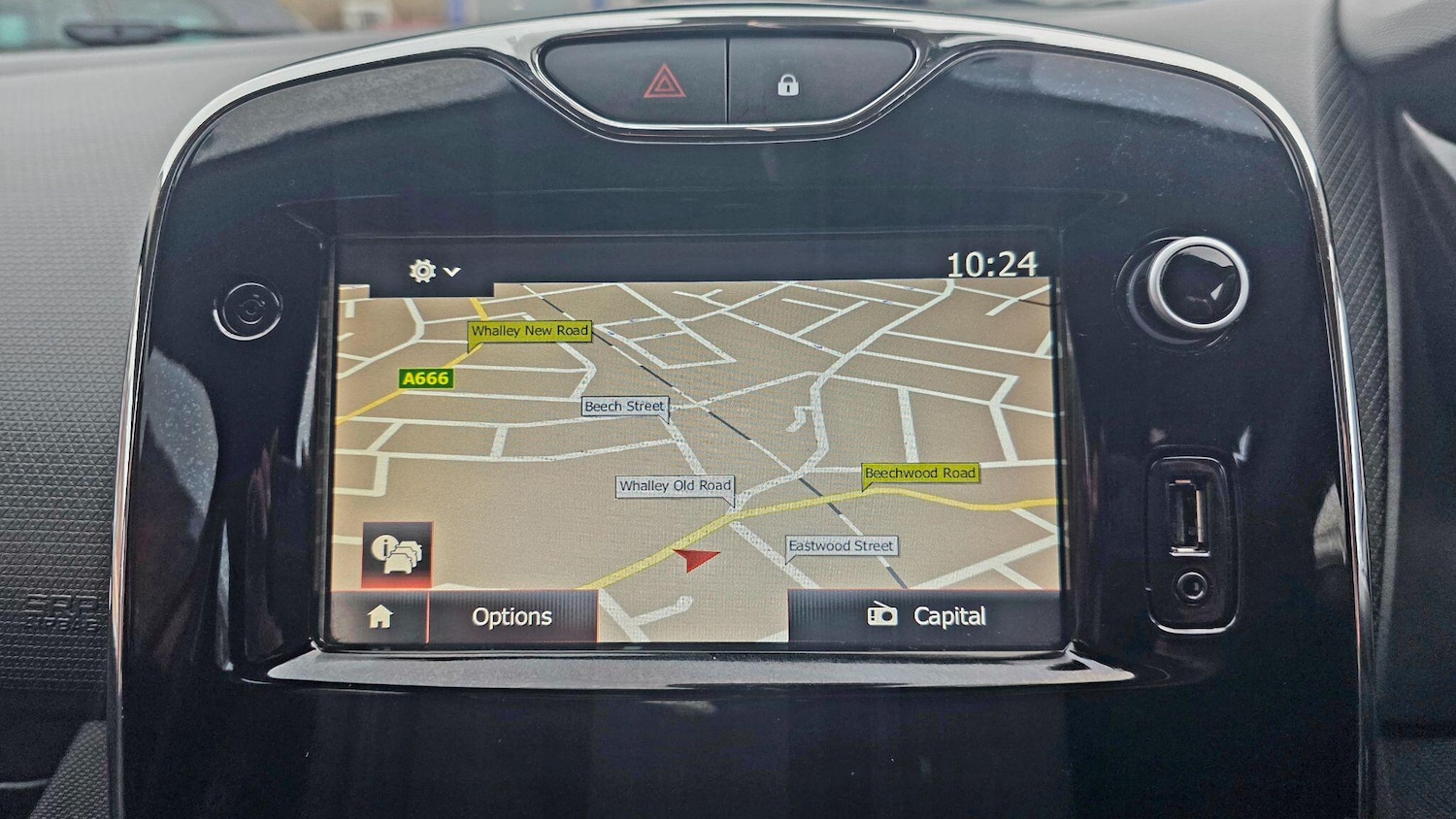 Used Renault Clio 2014 for sale - 77029272: Photo 27