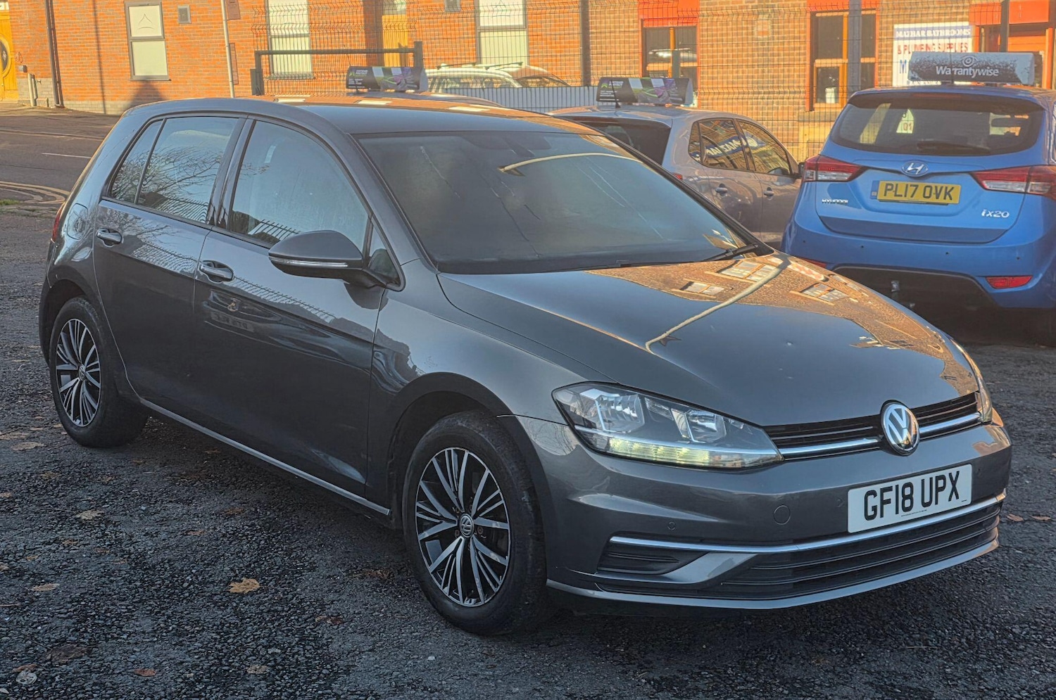 Used Volkswagen Golf 2018 for sale - 77029276: Photo 1