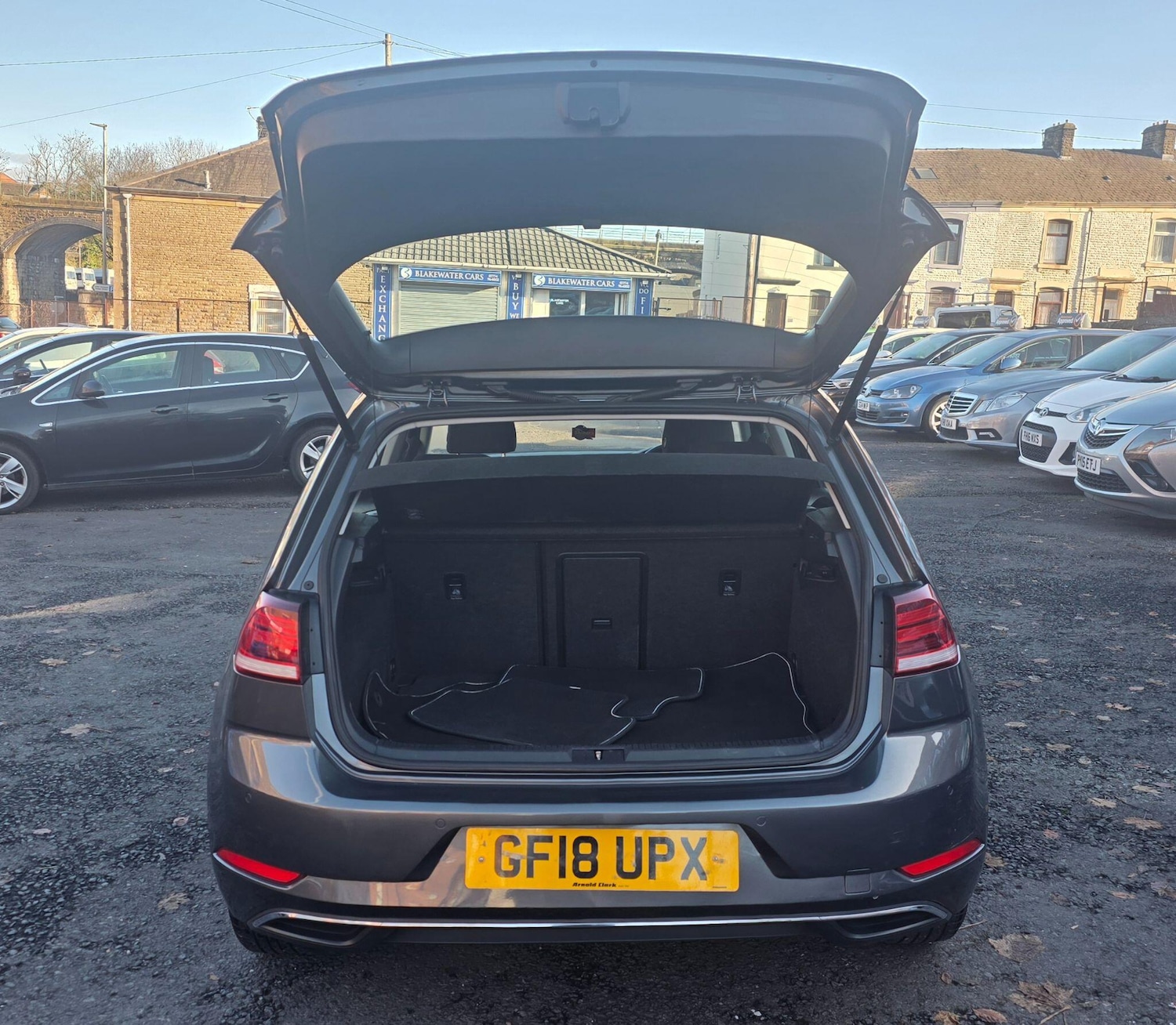 Used Volkswagen Golf 2018 for sale - 77029276: Photo 20