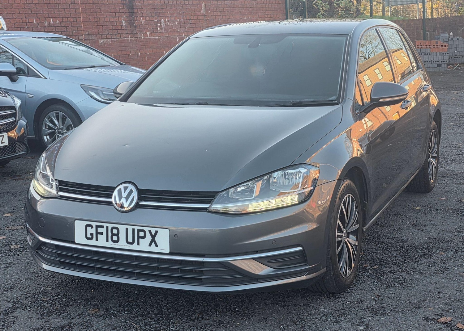 Used Volkswagen Golf 2018 for sale - 77029276: Photo 3