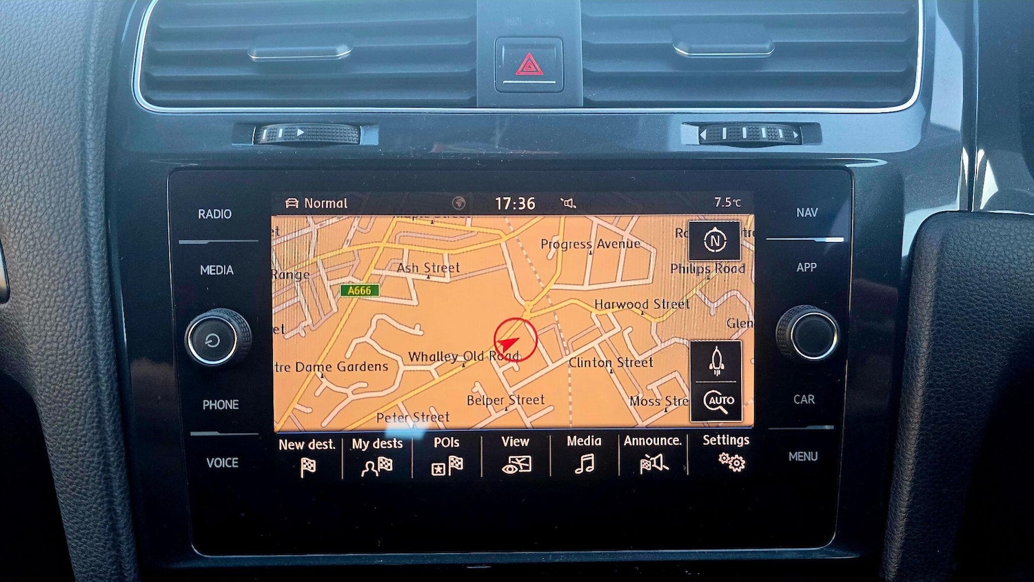 Used Volkswagen Golf 2018 for sale - 77029276: Photo 31