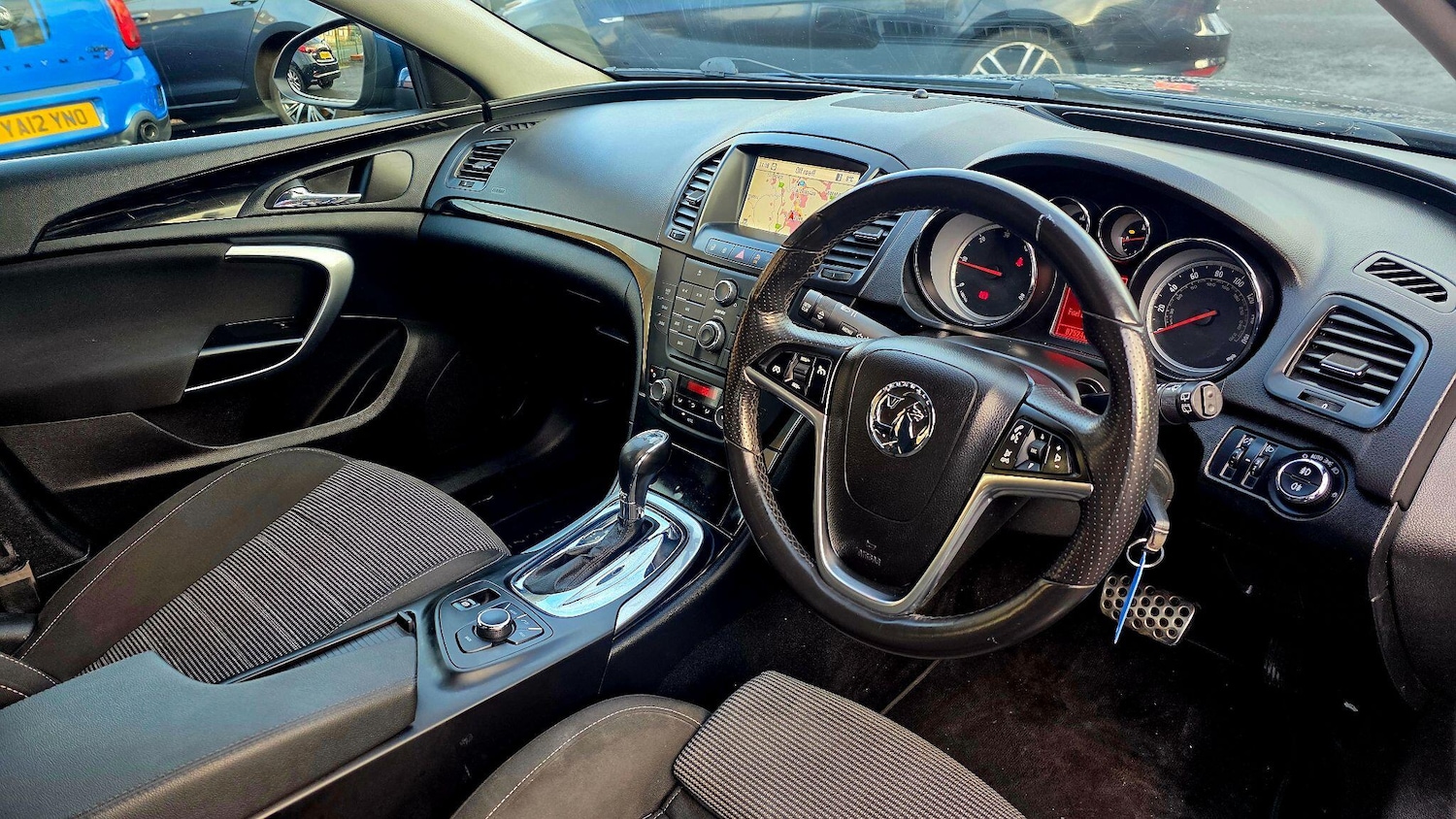 Used Vauxhall Insignia 2011 for sale - 77029559: Photo 11