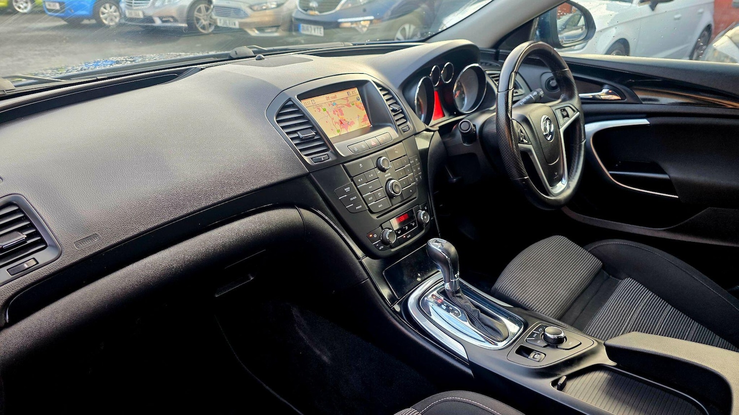 Used Vauxhall Insignia 2011 for sale - 77029559: Photo 13