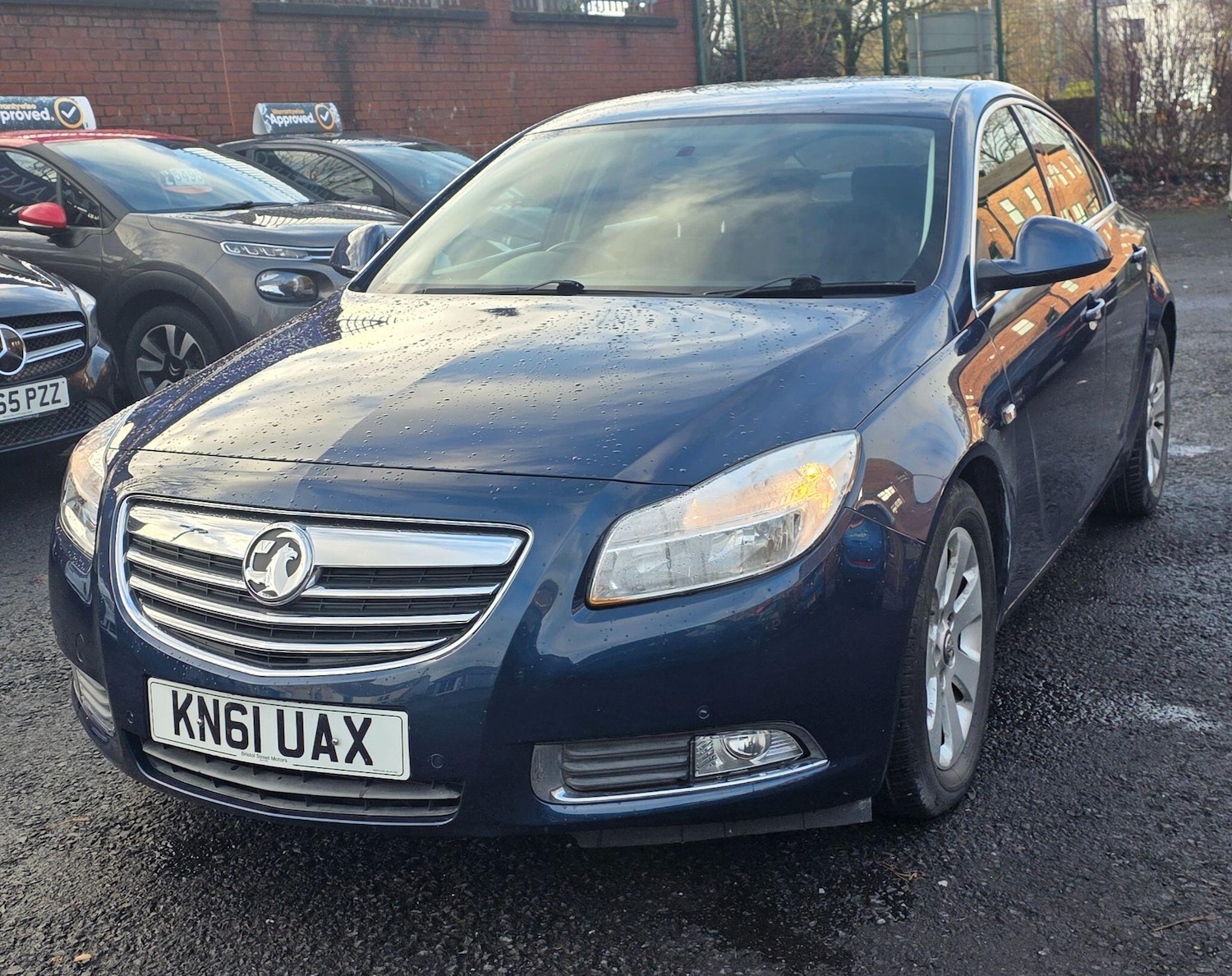 Used Vauxhall Insignia 2011 for sale - 77029559: Photo 3