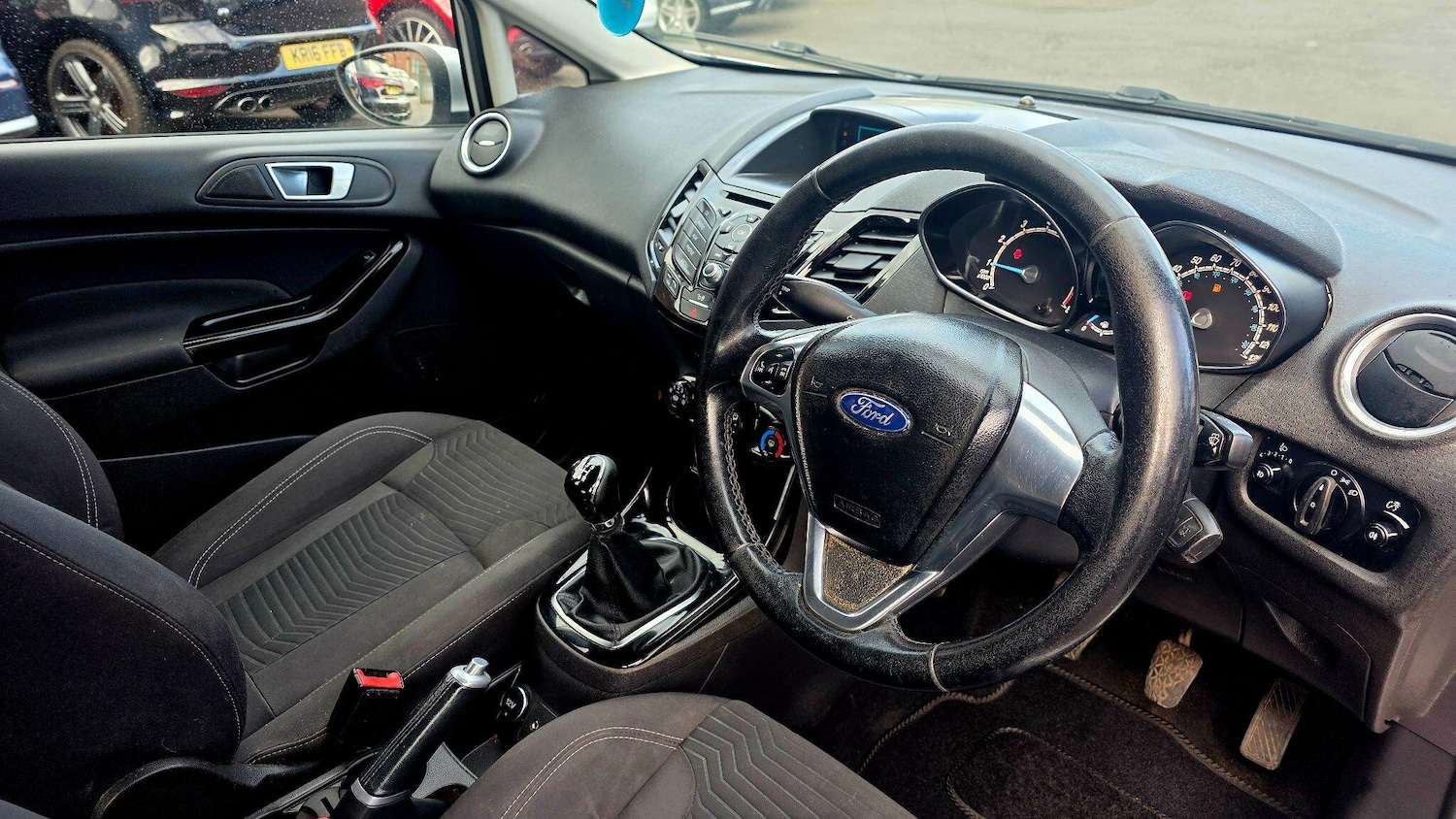Used Ford Fiesta 2015 for sale - 78072332: Photo 11