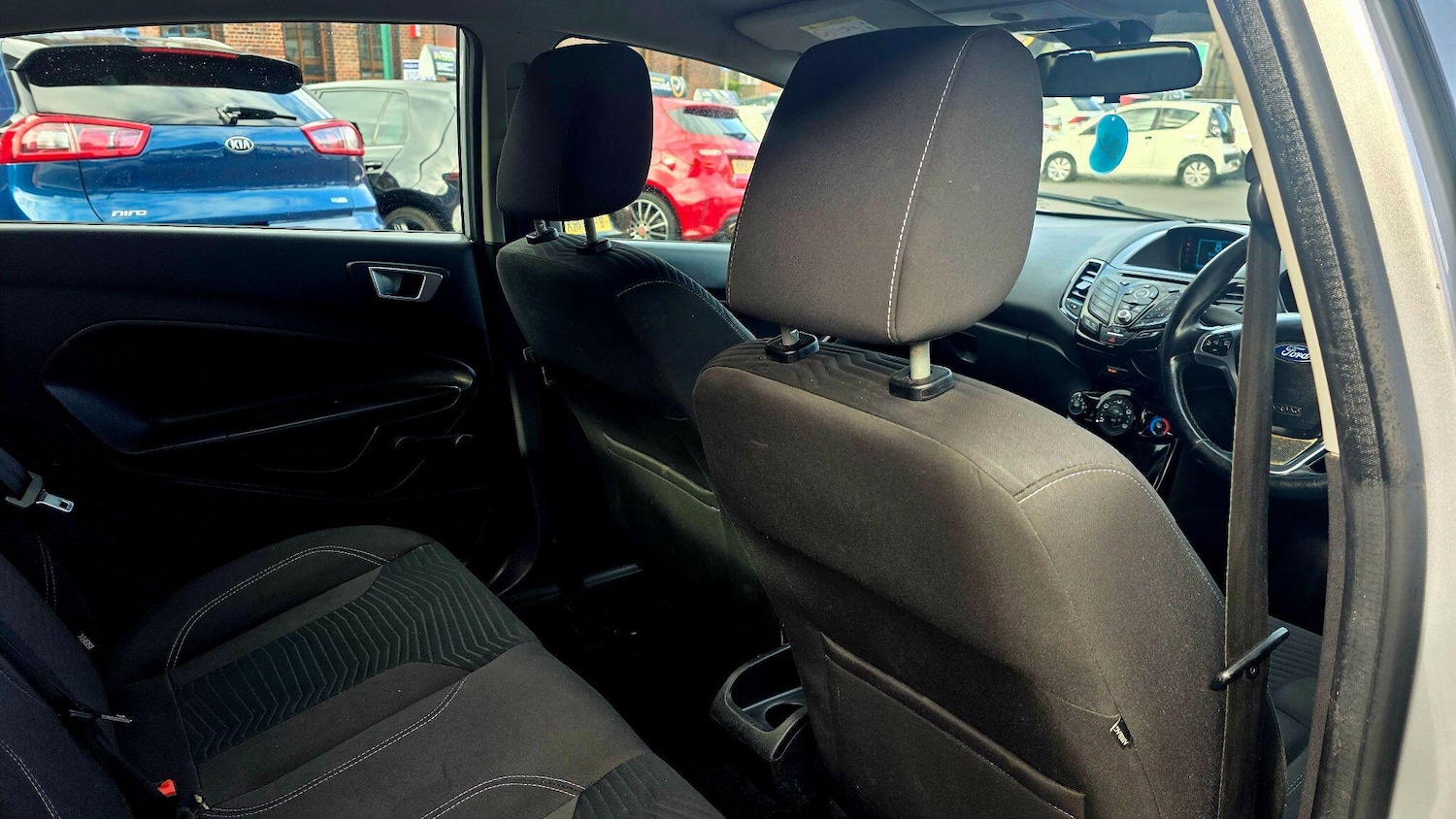 Used Ford Fiesta 2015 for sale - 78072332: Photo 17