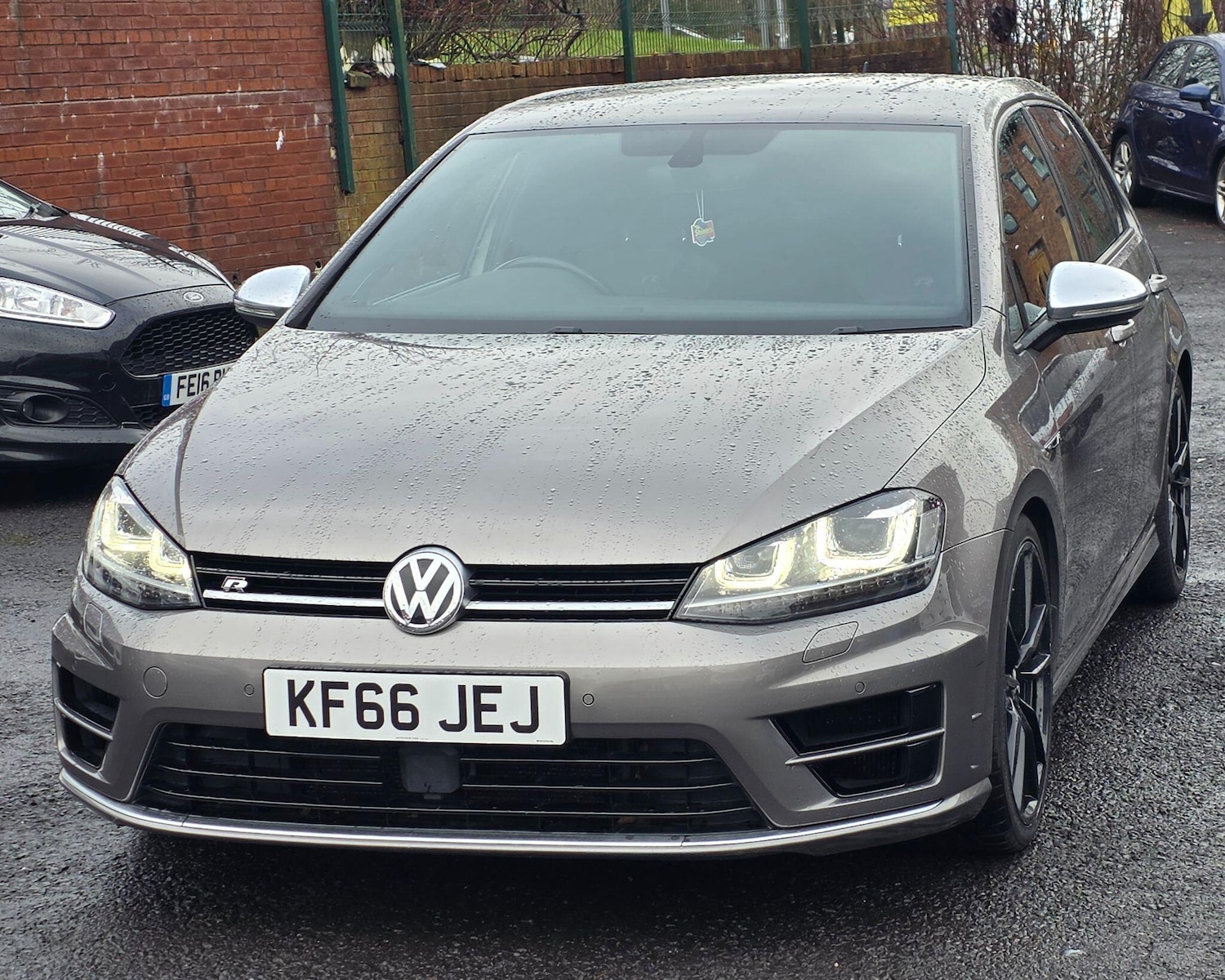 Used Volkswagen Golf 2016 for sale - 77633391: Photo 3