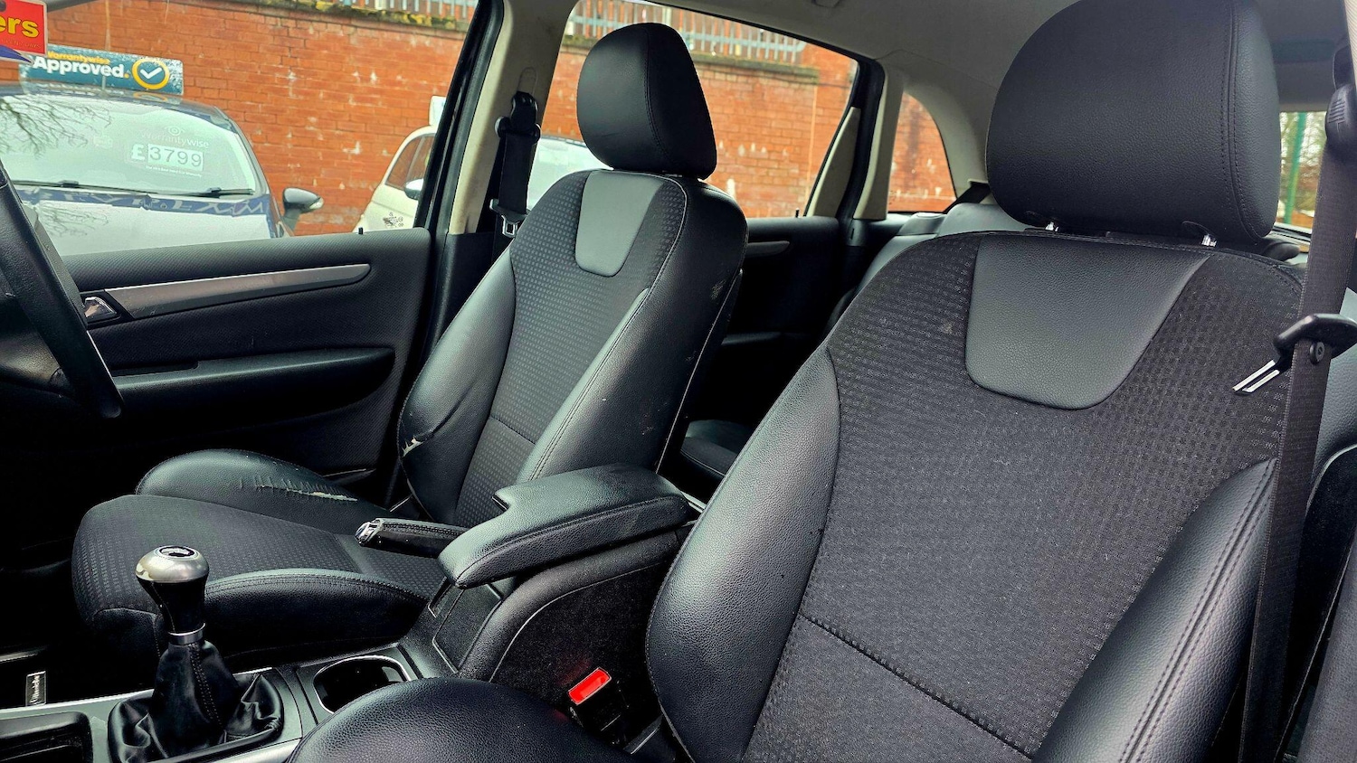 Used Mercedes-Benz B Class 2010 for sale - 77808314: Photo 14