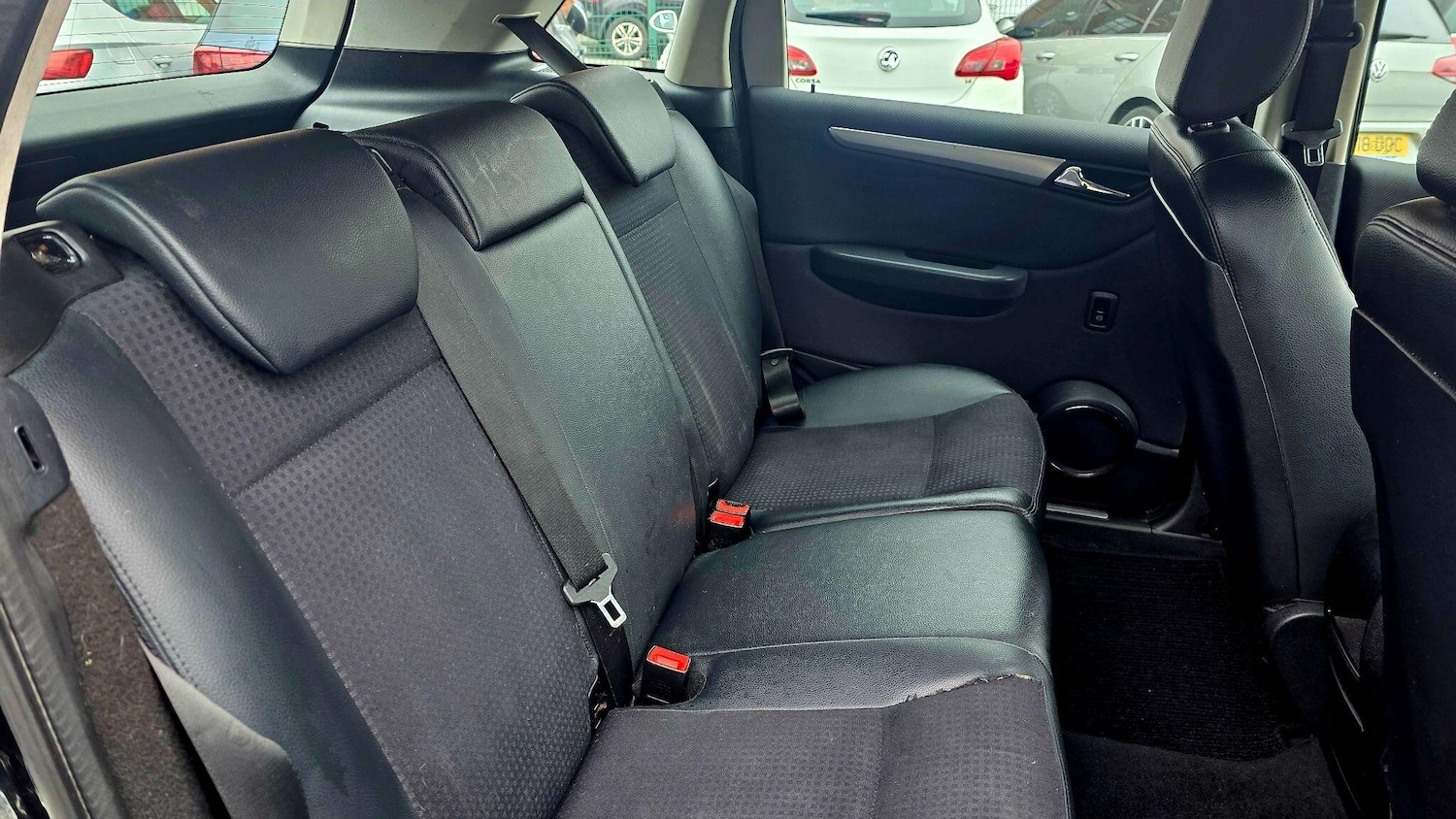 Used Mercedes-Benz B Class 2010 for sale - 77808314: Photo 18