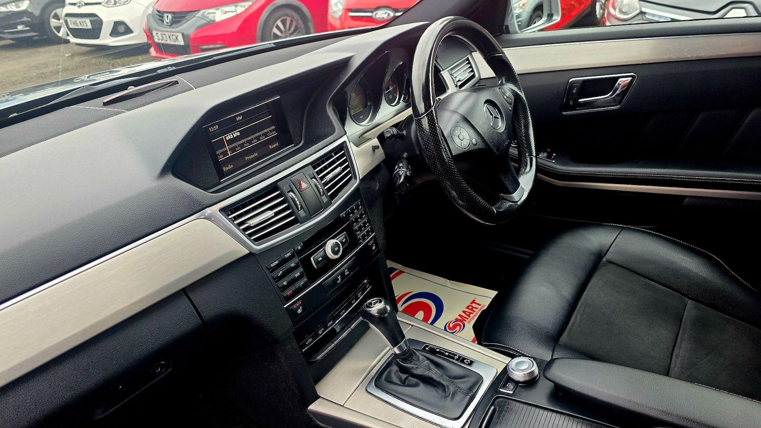 Used Mercedes-Benz E Class 2011 for sale - 77030019: Photo 16