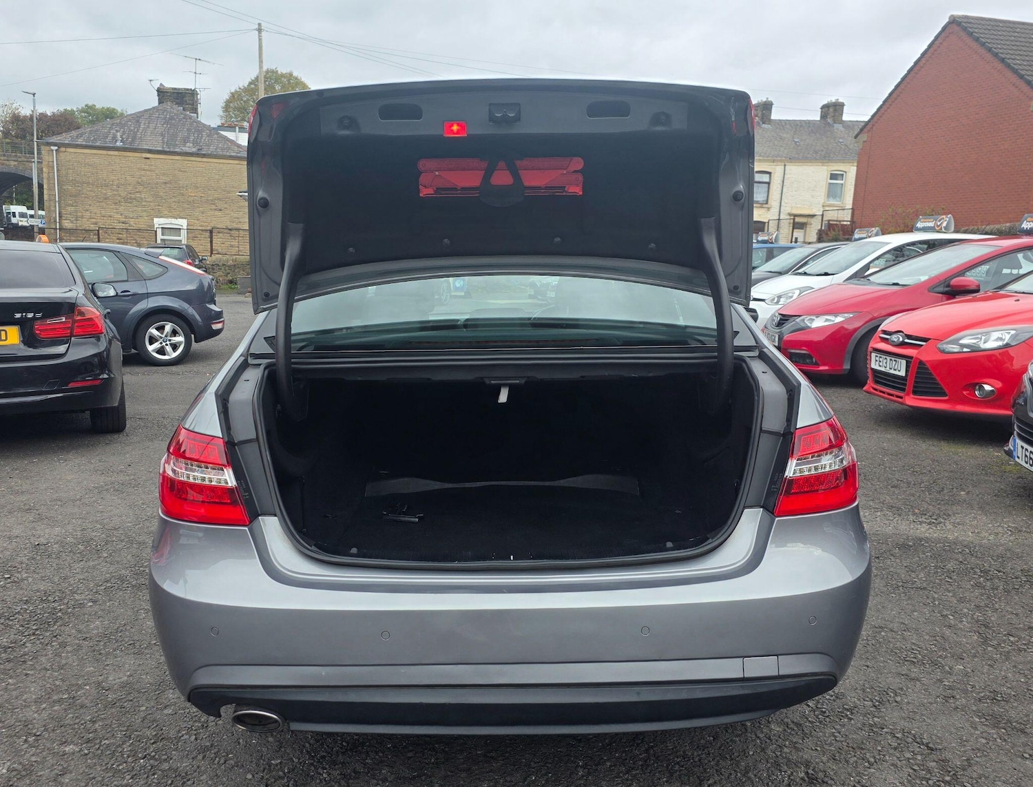 Used Mercedes-Benz E Class 2011 for sale - 77030019: Photo 22