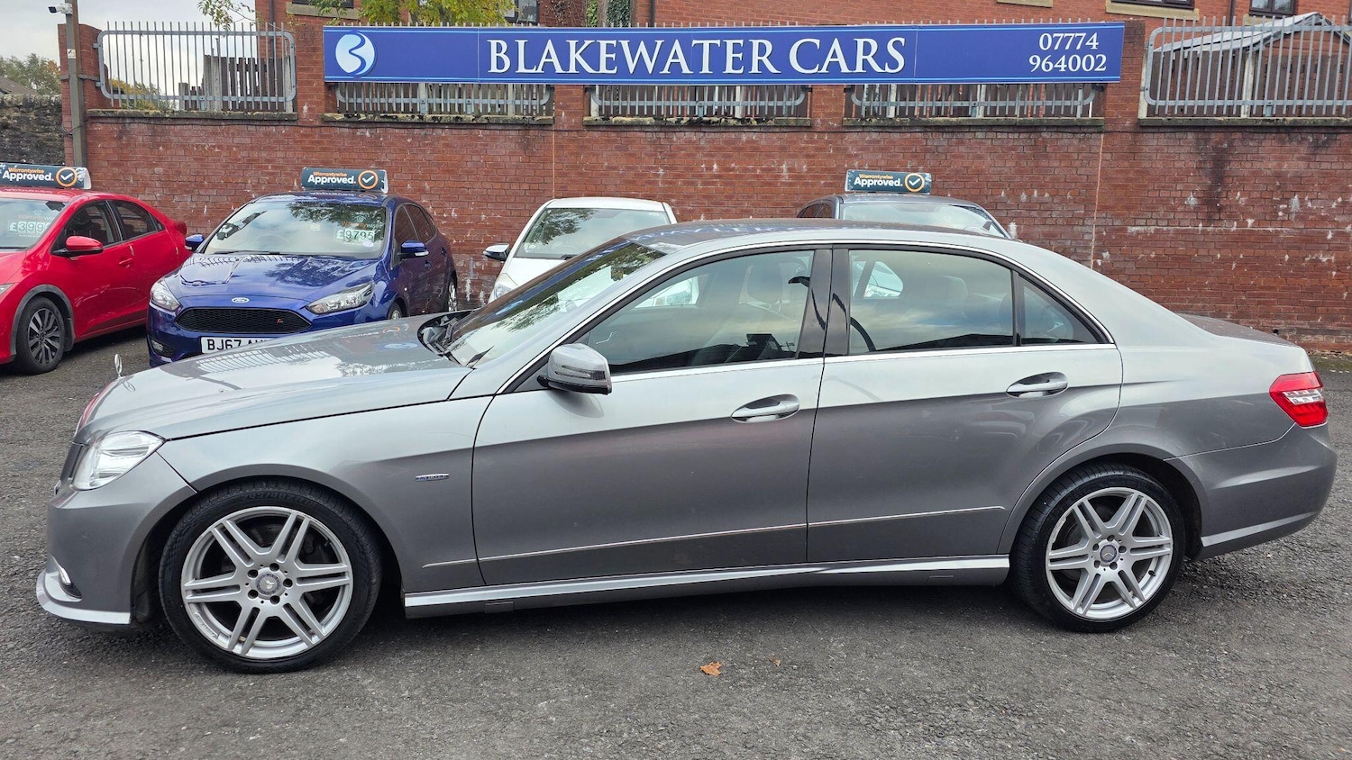 Used Mercedes-Benz E Class 2011 for sale - 77030019: Photo 4