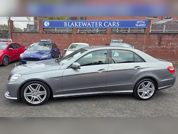 Used Mercedes-Benz E Class 2011 for sale - 77030019: Photo
