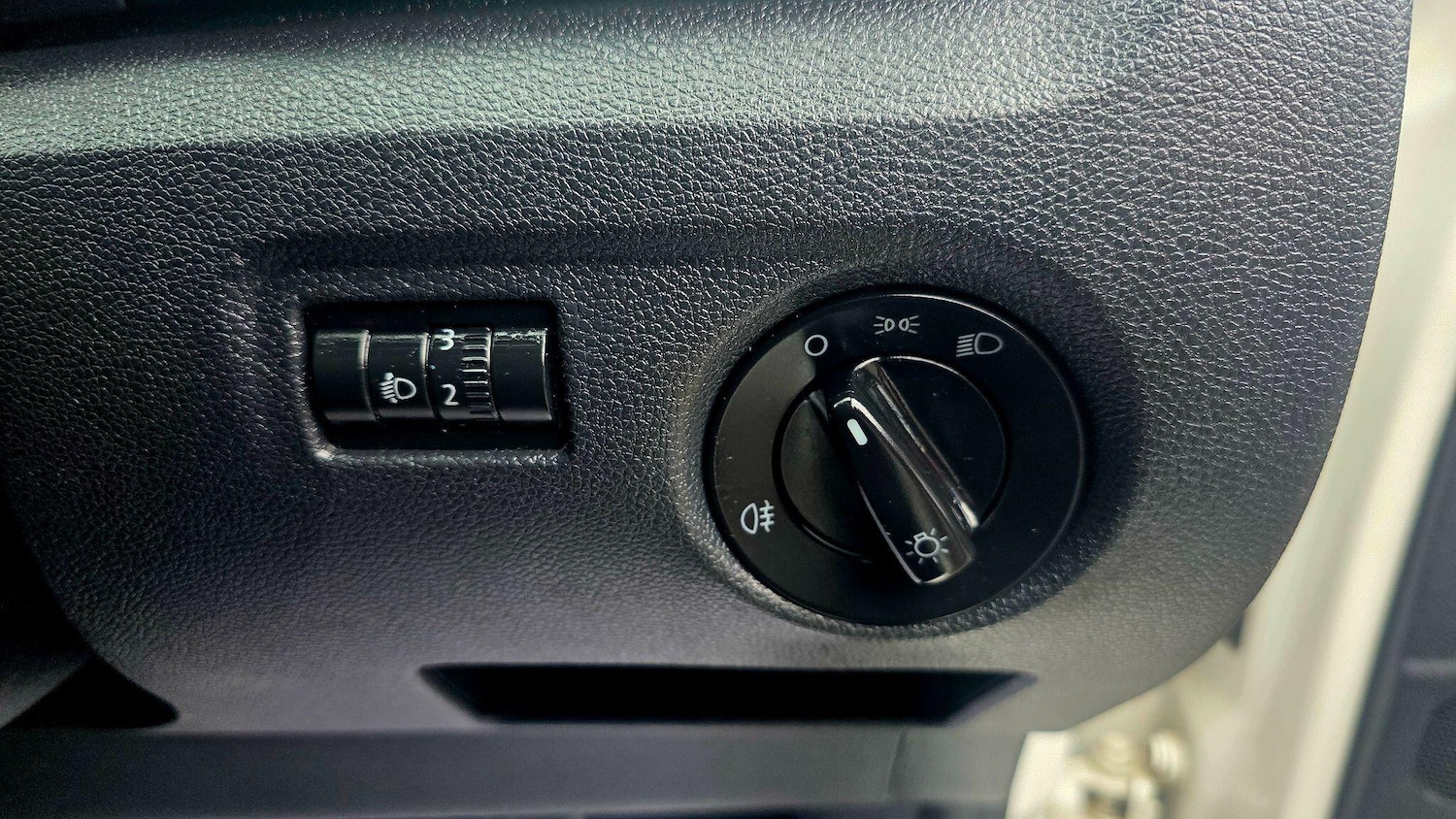 Used Skoda Fabia 2013 for sale - 78071790: Photo 23