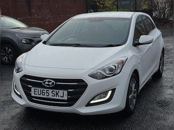 Used Hyundai i30 2015 for sale - 77028979: Photo