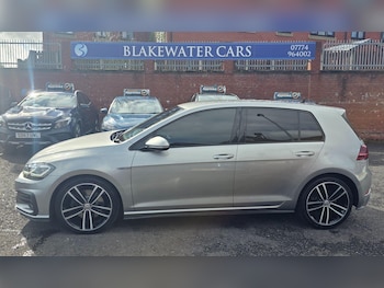 Used Volkswagen Golf 2018 for sale - 78260275: Photo