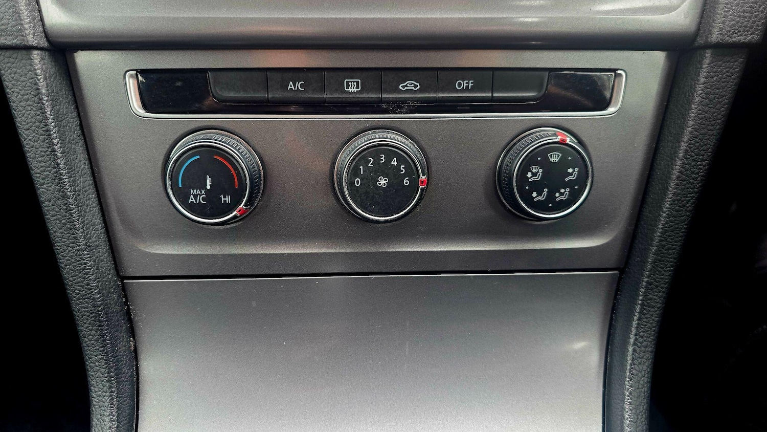 Used Volkswagen Golf for sale - 77854327: Photo 26