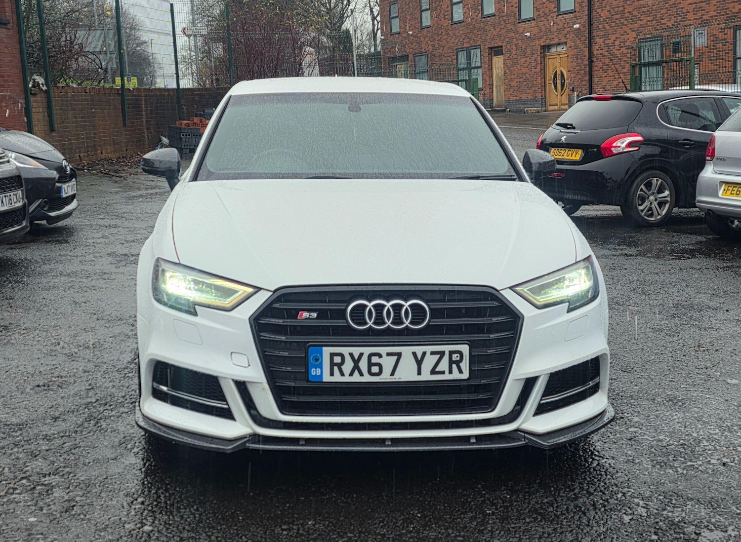 Used Audi A3 2017 for sale - 77030008: Photo 2