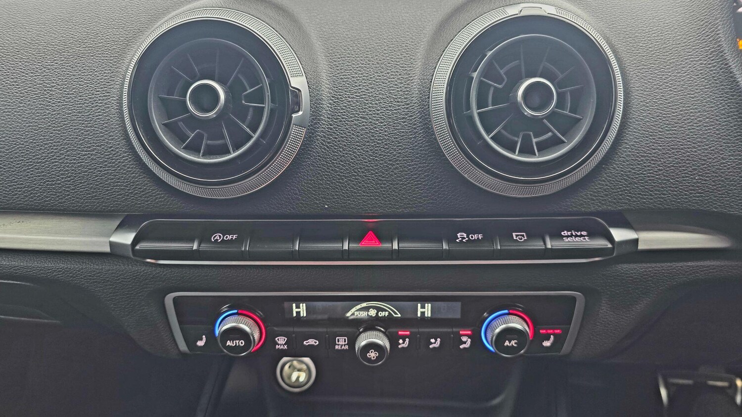 Used Audi A3 2017 for sale - 77030008: Photo 34