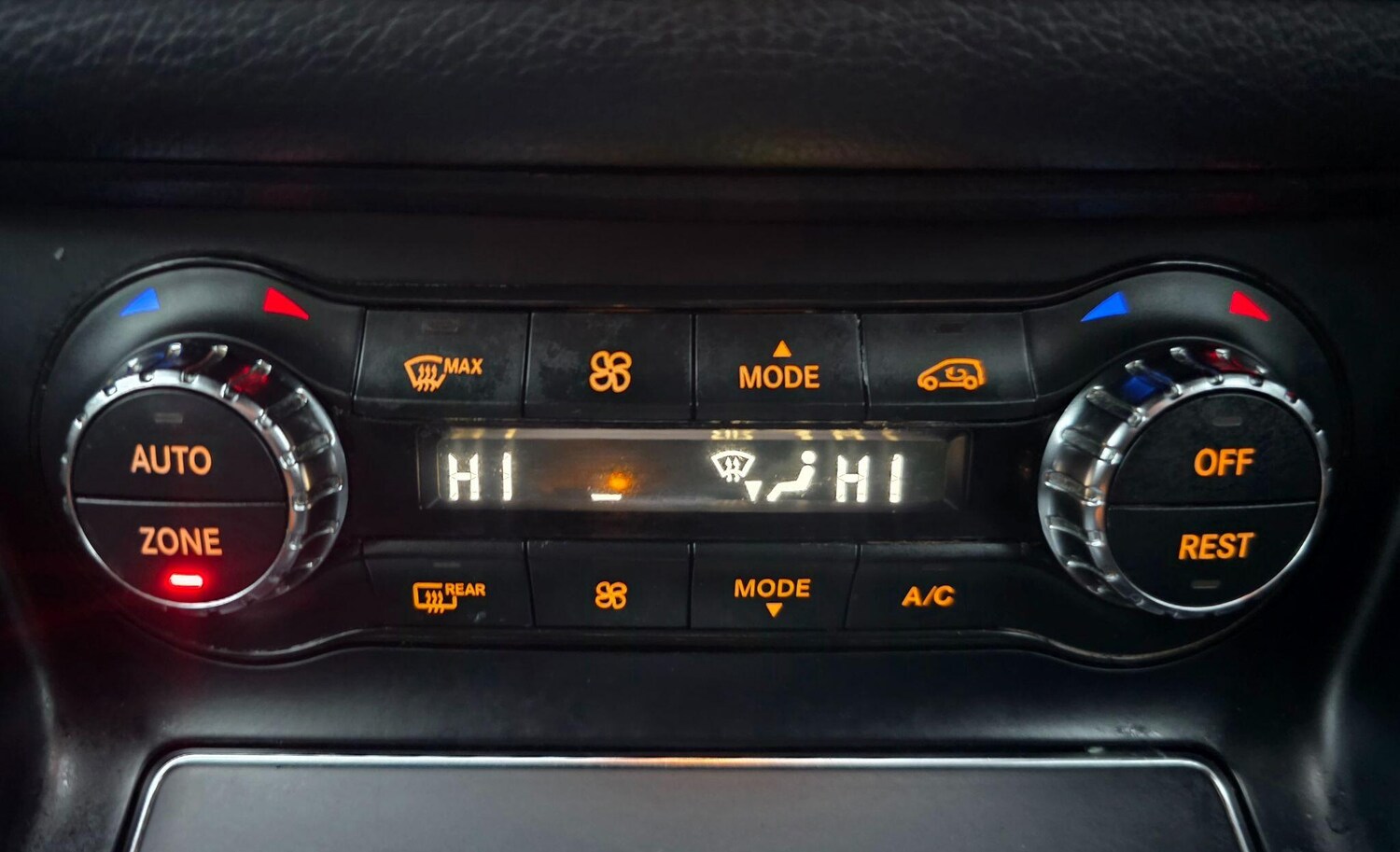 Used Mercedes-Benz GLA for sale - 77425448: Photo 31