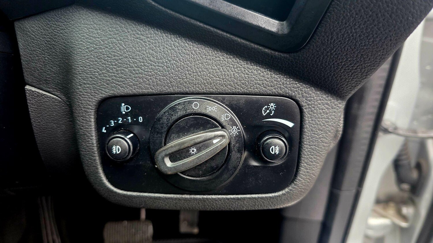 Used Ford Kuga 2017 for sale - 77724026: Photo 24