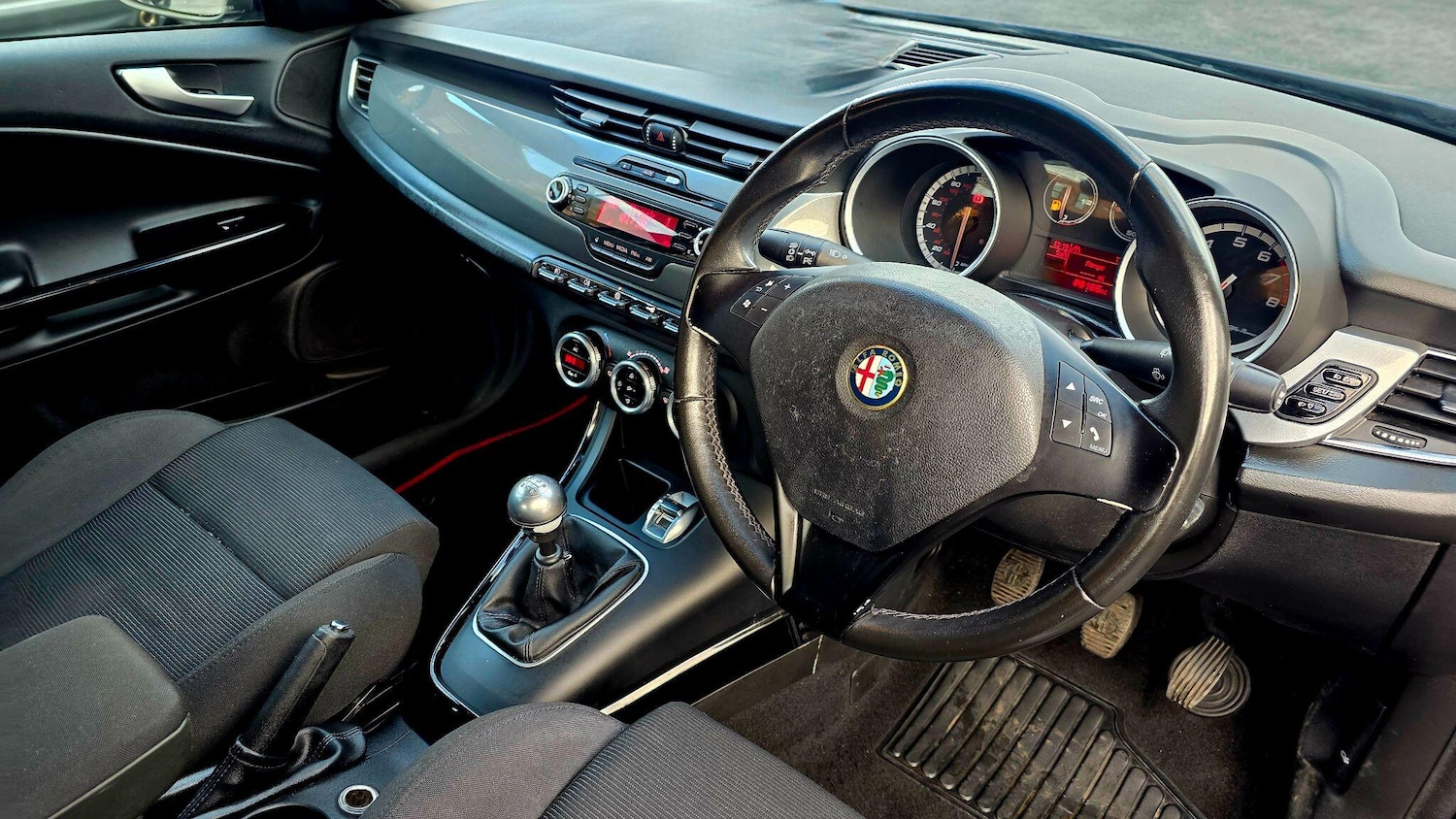Used Alfa Romeo Giulietta 2013 for sale - 77029501: Photo 24