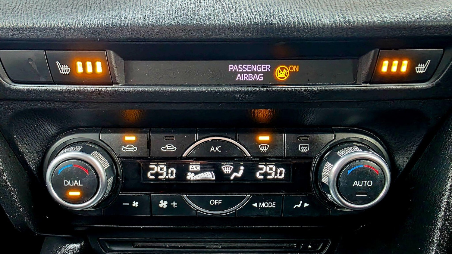 Used Mazda Mazda3 2016 for sale - 77029661: Photo 28